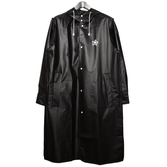 Star Team Raincoat - Picture 2 of 8